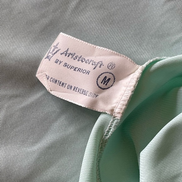 VINTAGE Nightgown and Robe Set - Picture 14 of 16